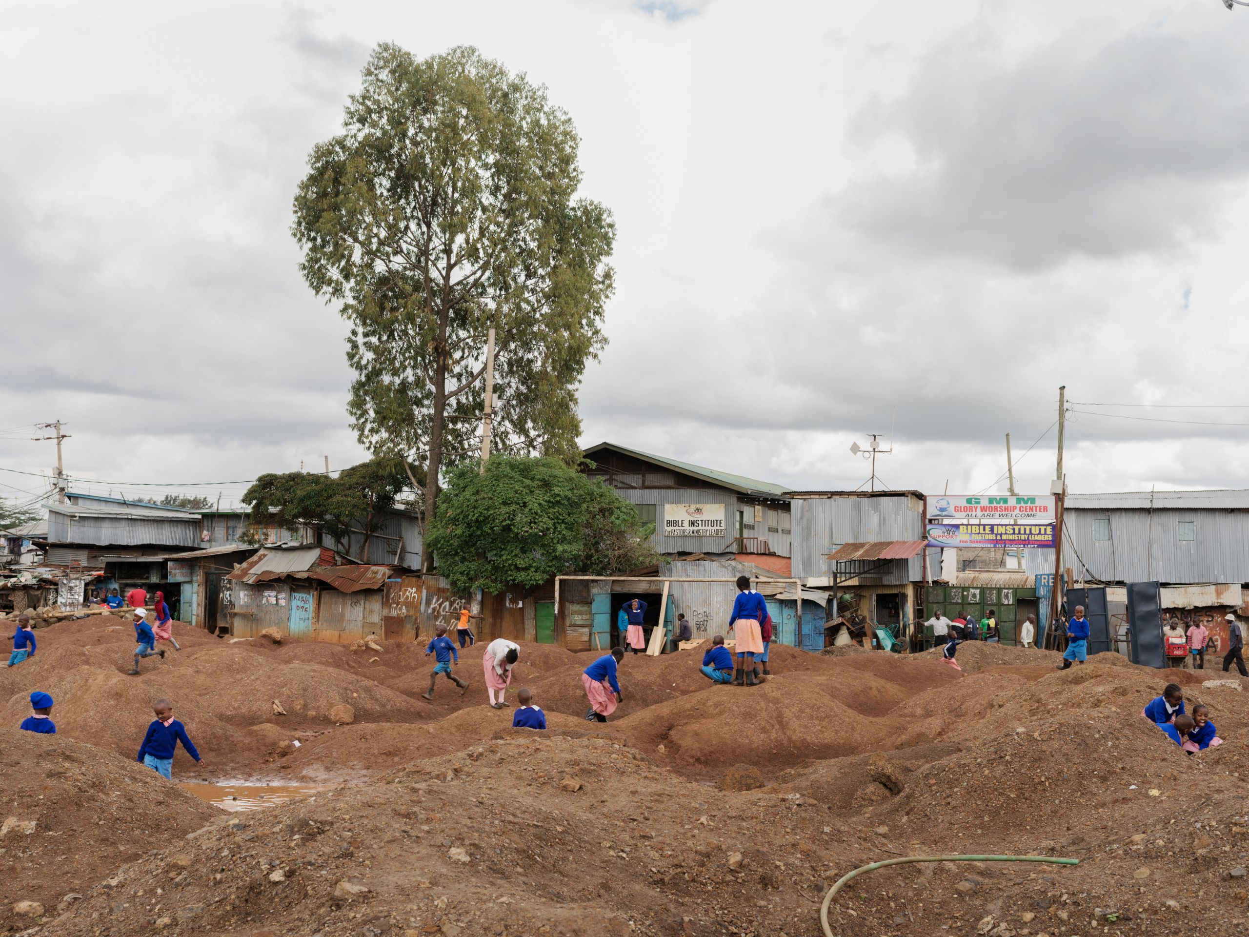 Kenya-Kibera-playfields